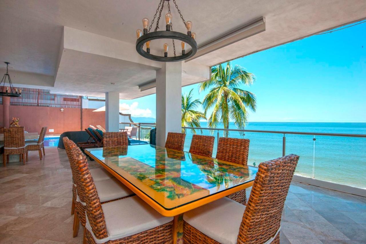 Vallarta Shores Beach Hotel プエルトバラータ エクステリア 写真