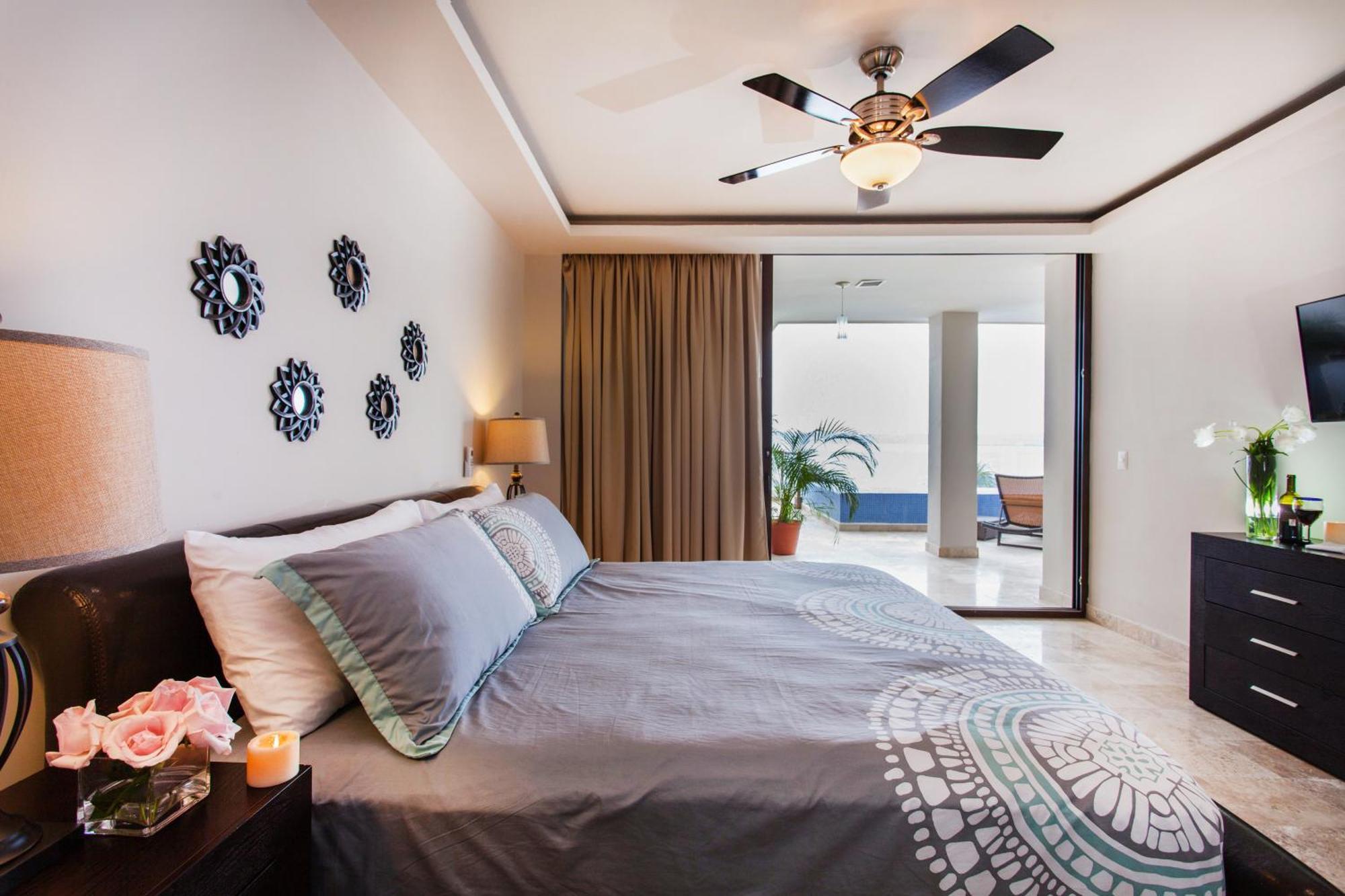 Vallarta Shores Beach Hotel プエルトバラータ 部屋 写真