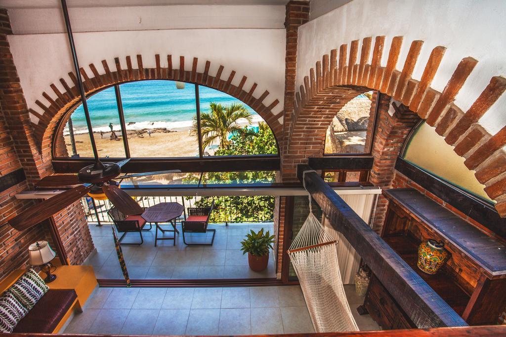 Vallarta Shores Beach Hotel プエルトバラータ エクステリア 写真